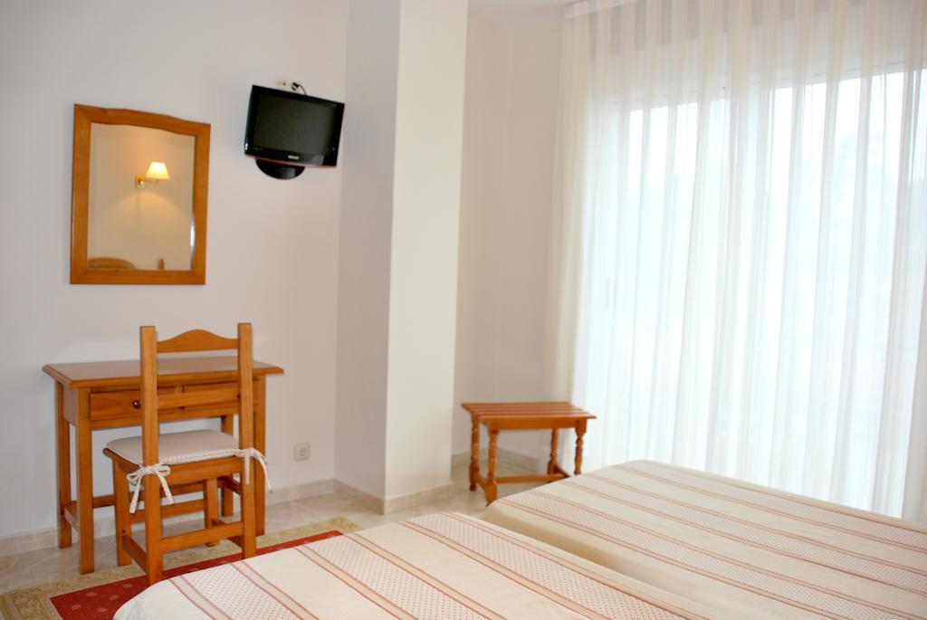 Hotel Casa Portuguesa Meaño Camera foto