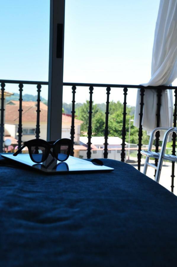 Hotel Casa Portuguesa Meaño Esterno foto