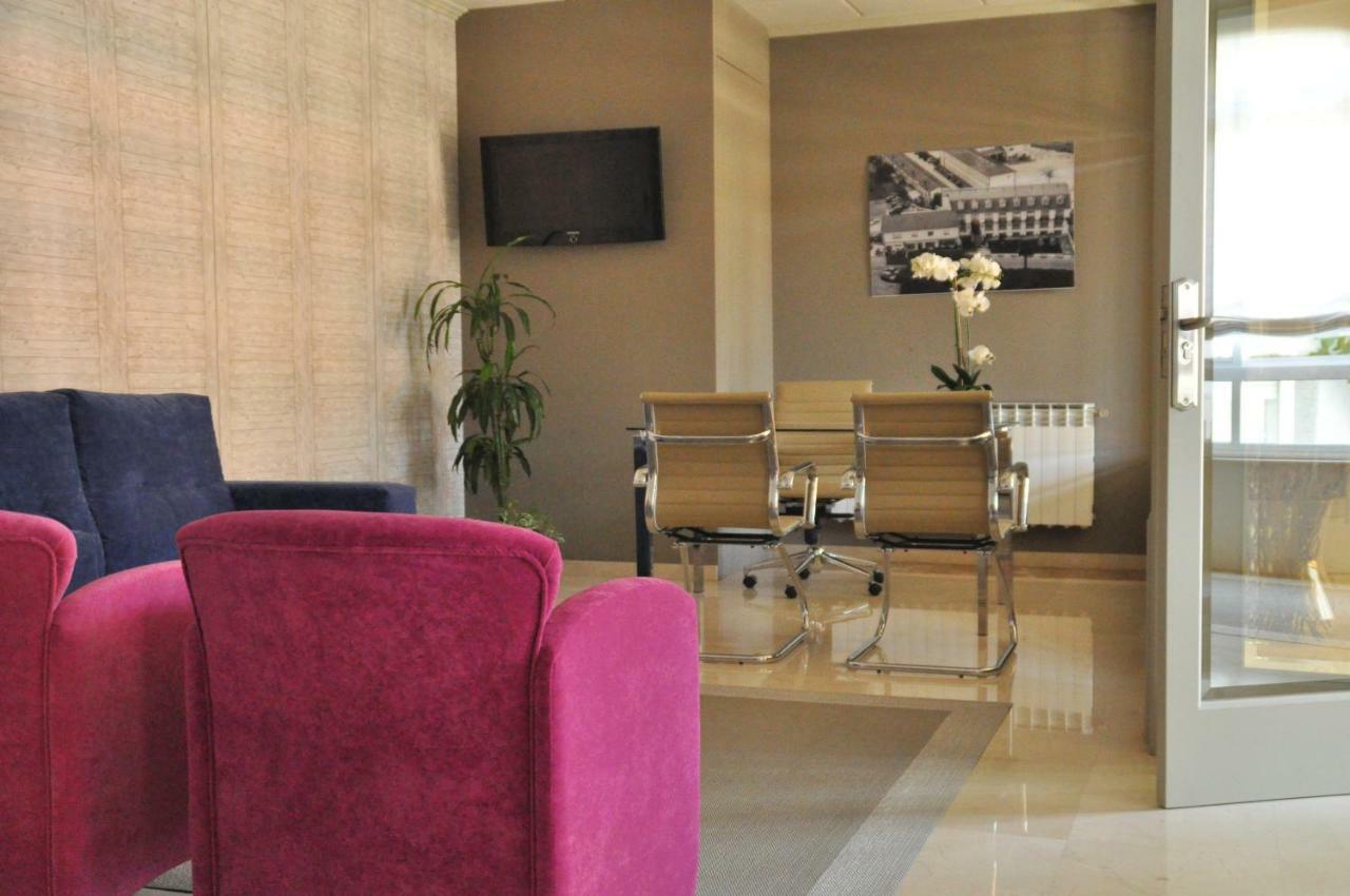 Hotel Casa Portuguesa Meaño Esterno foto